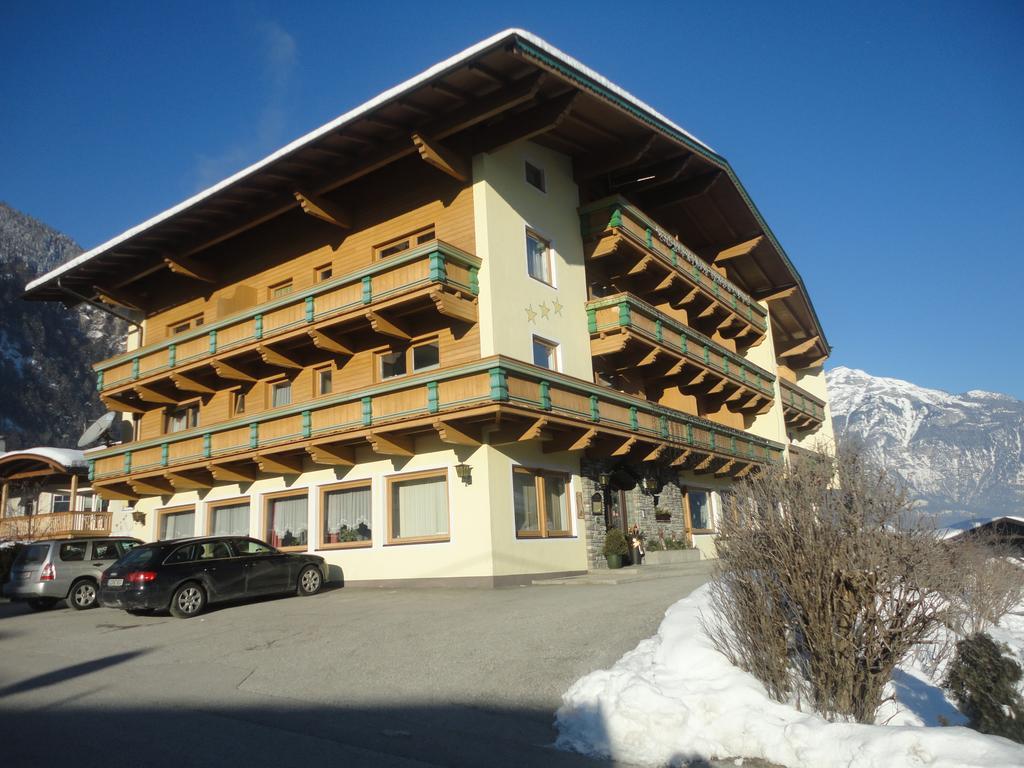 Hotel Gasthof Jaeger Zillertal Schlitters Kültér fotó